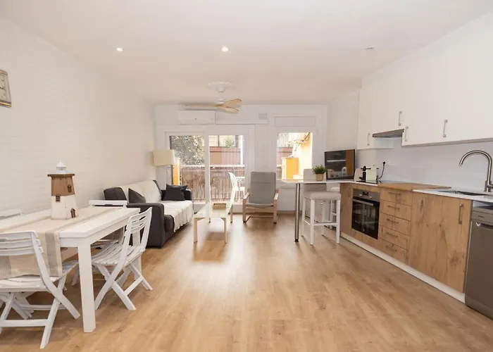 Apart. Céntrico Y Reformado, Playa De Aro / 1272 *