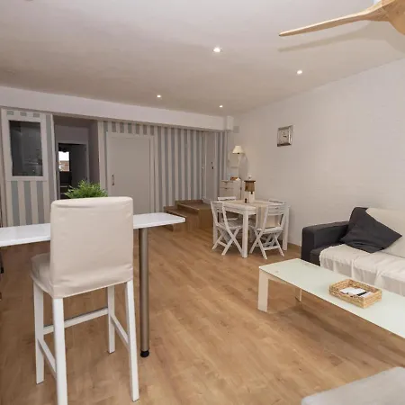 Apart. Centrico Y Reformado, Playa De Aro / 1272 דירה פלטחה ד'ארו