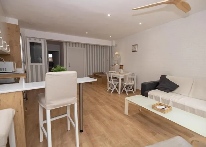 Apart. Centrico Y Reformado, Playa De Aro / 1272 דירה פלטחה ד'ארו